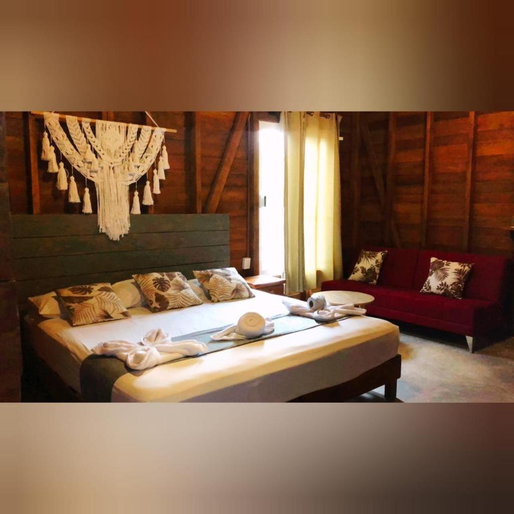 Cabanas Chac Mool Downtown ホルボックス島 エクステリア 写真